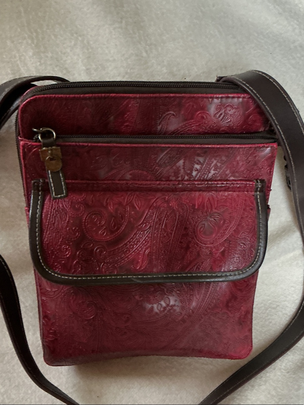 Relic Men's Paisley Embossed Crossbody Bag - Burgundy with Brown Trim
